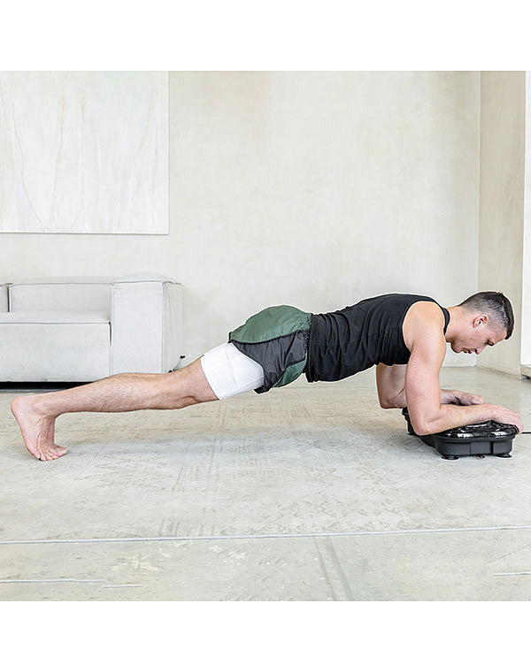 Виброплатформа для похудения FitnessBoard Gezatone, AMG151 11