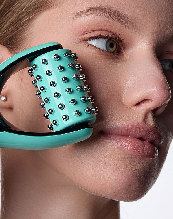 Микротоковый роликовый массажер для лица Biolift m921, Gezatone 11