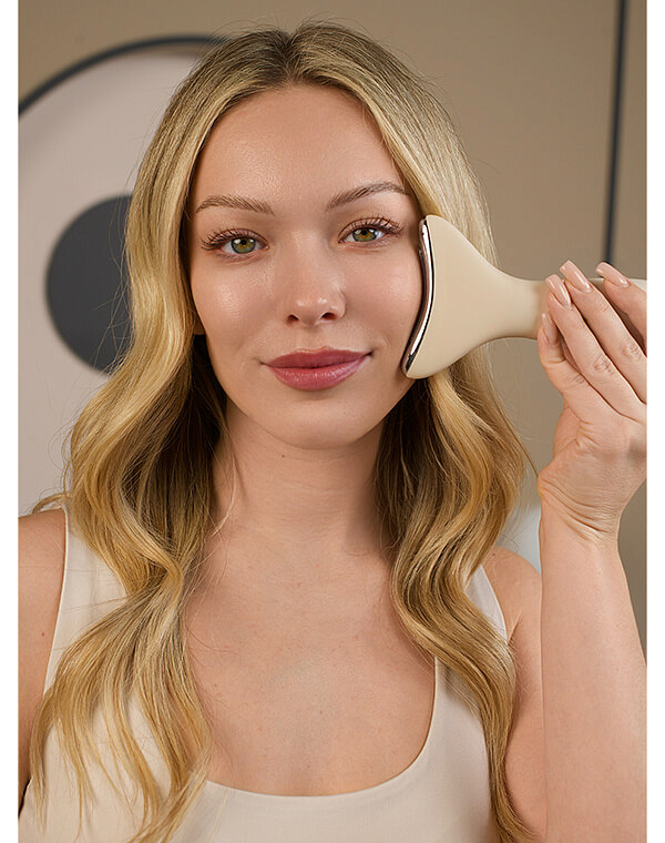 Микротоковый массажер гуаша с LED m918, Gezatone 8