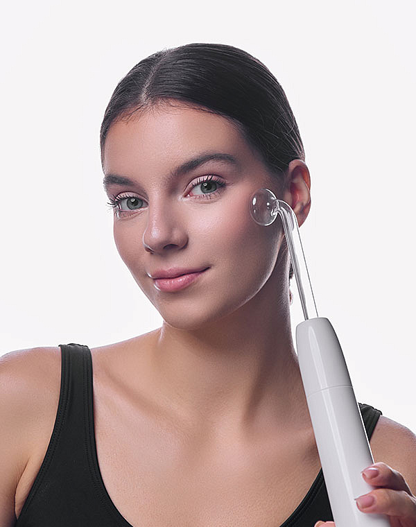 Аппарат дарсонваль для лица, волос и тела, 4 насадки Biolift4 118 Nova, Gezatone 6