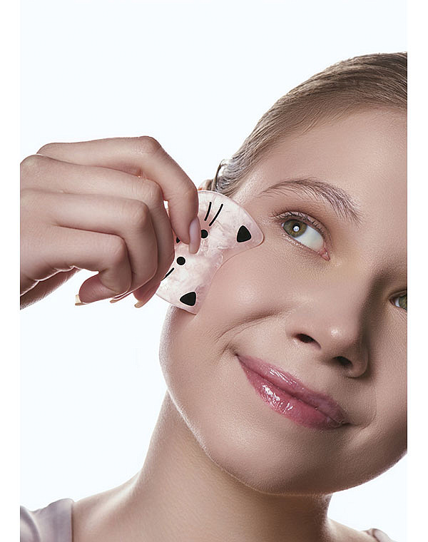 Скребок Гуаша и роллер, набор "Gua Sha Rose Beauty Set AMG341" CHEEKY GEMMY Gezatone 12