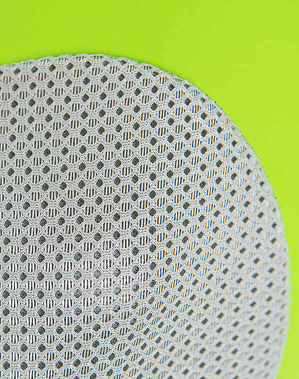 Массажная подушка для шеи и спины с ИК прогревом AMG392, Gezatone 4