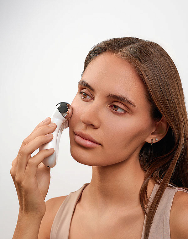 Микротоковый массажер Biolift M922 Gezatone 4