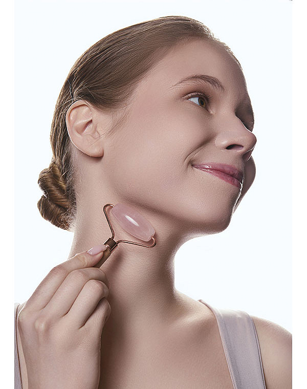 Скребок Гуаша и роллер, набор "Gua Sha Rose Beauty Set AMG341" CHEEKY GEMMY Gezatone 15